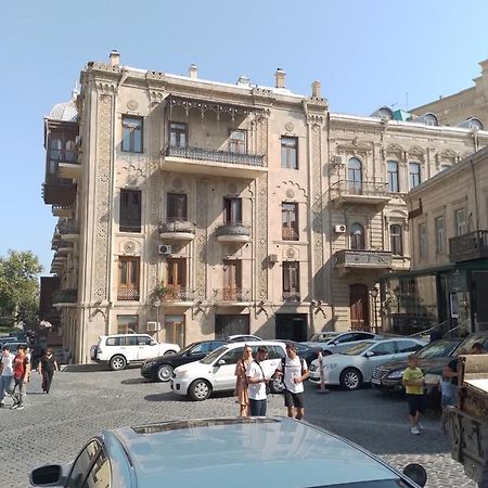 Delux Duplex Apartment In Old City Bakoe Buitenkant foto