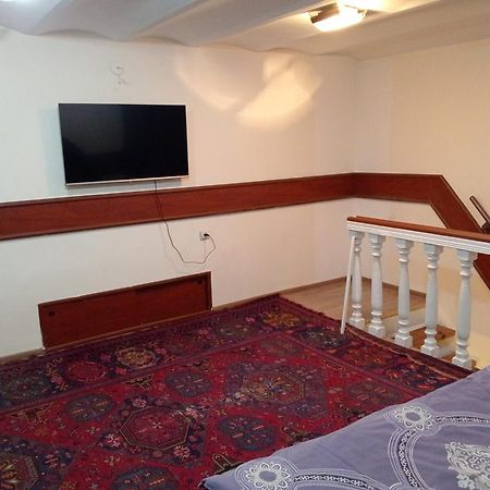 Delux Duplex Apartment In Old City Bakoe Buitenkant foto