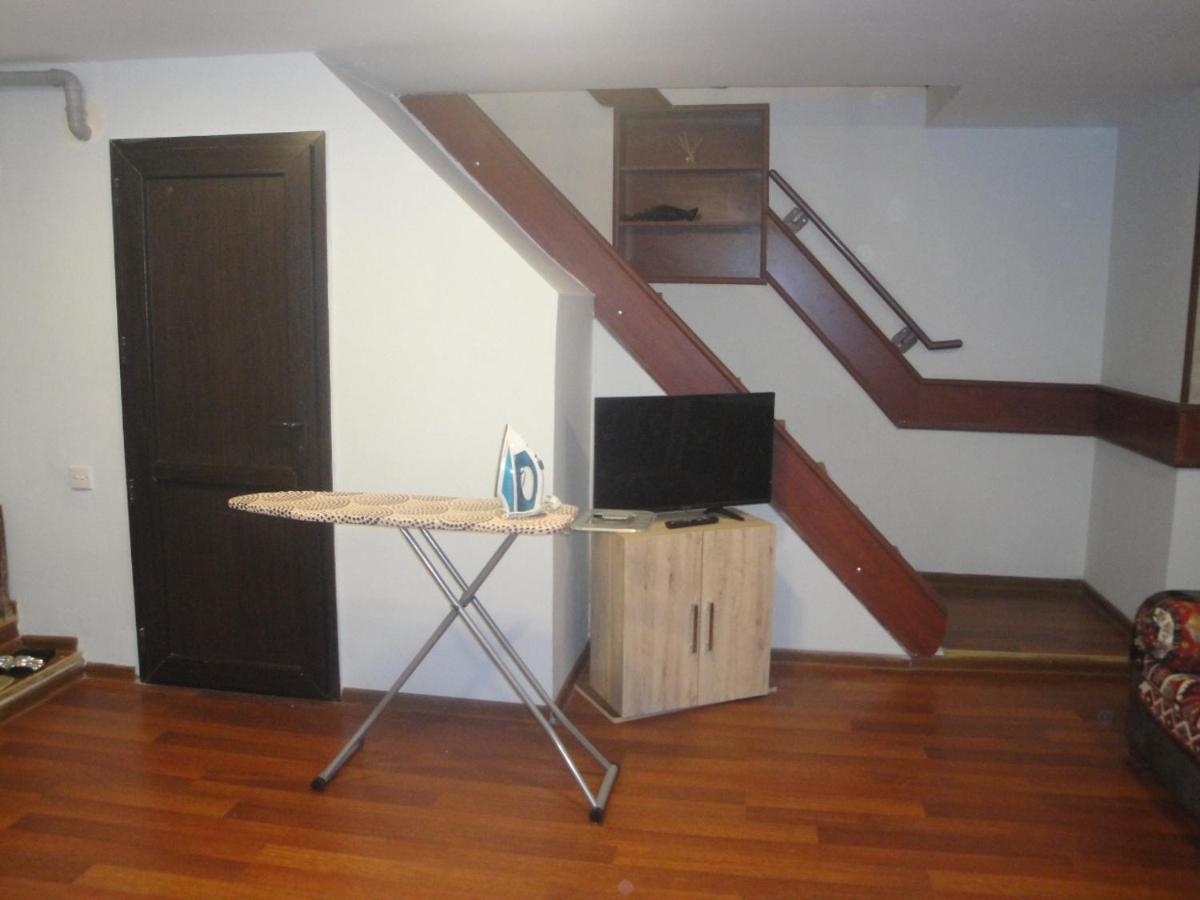 Delux Duplex Apartment In Old City Bakoe Buitenkant foto