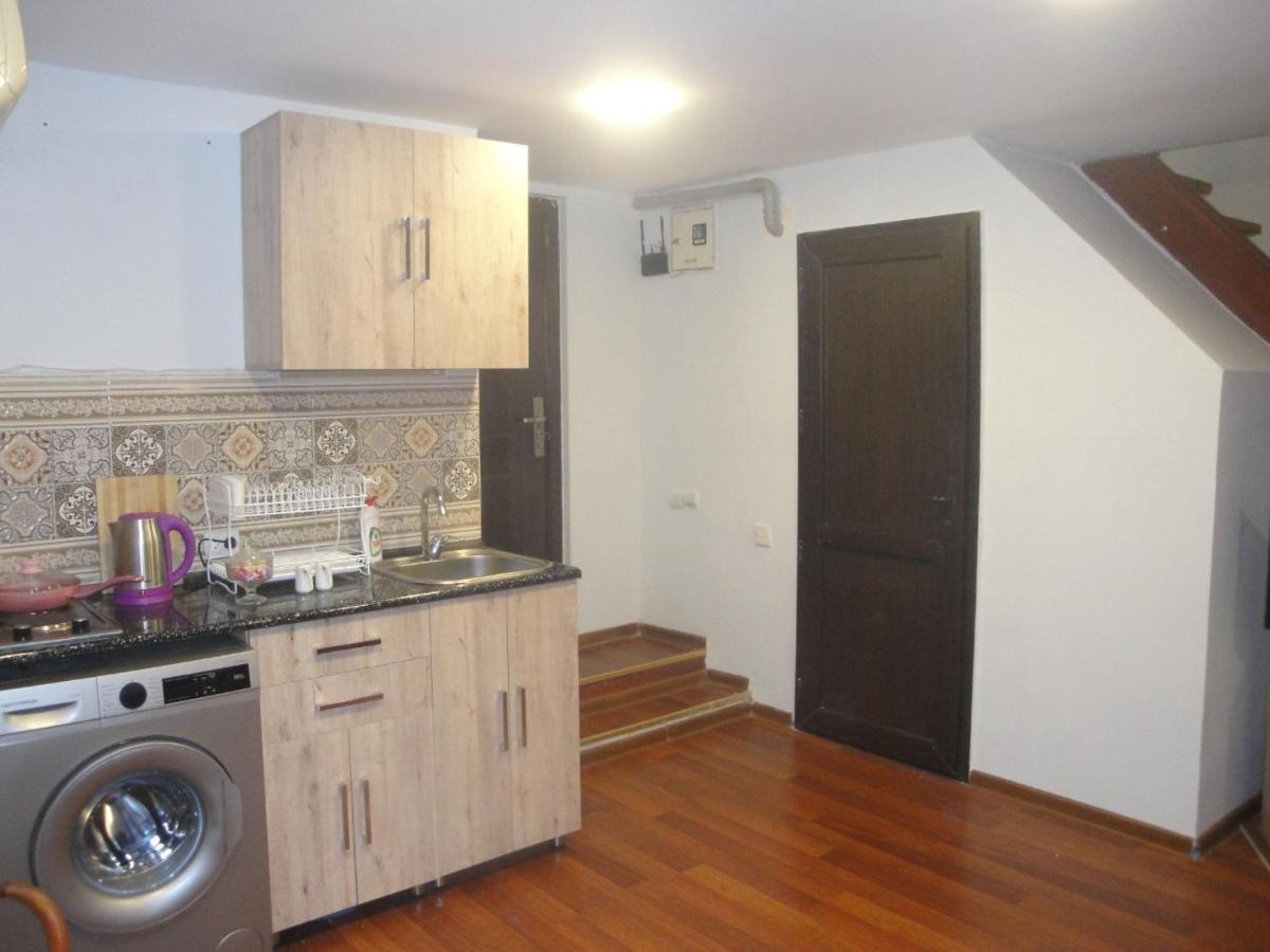 Delux Duplex Apartment In Old City Bakoe Buitenkant foto