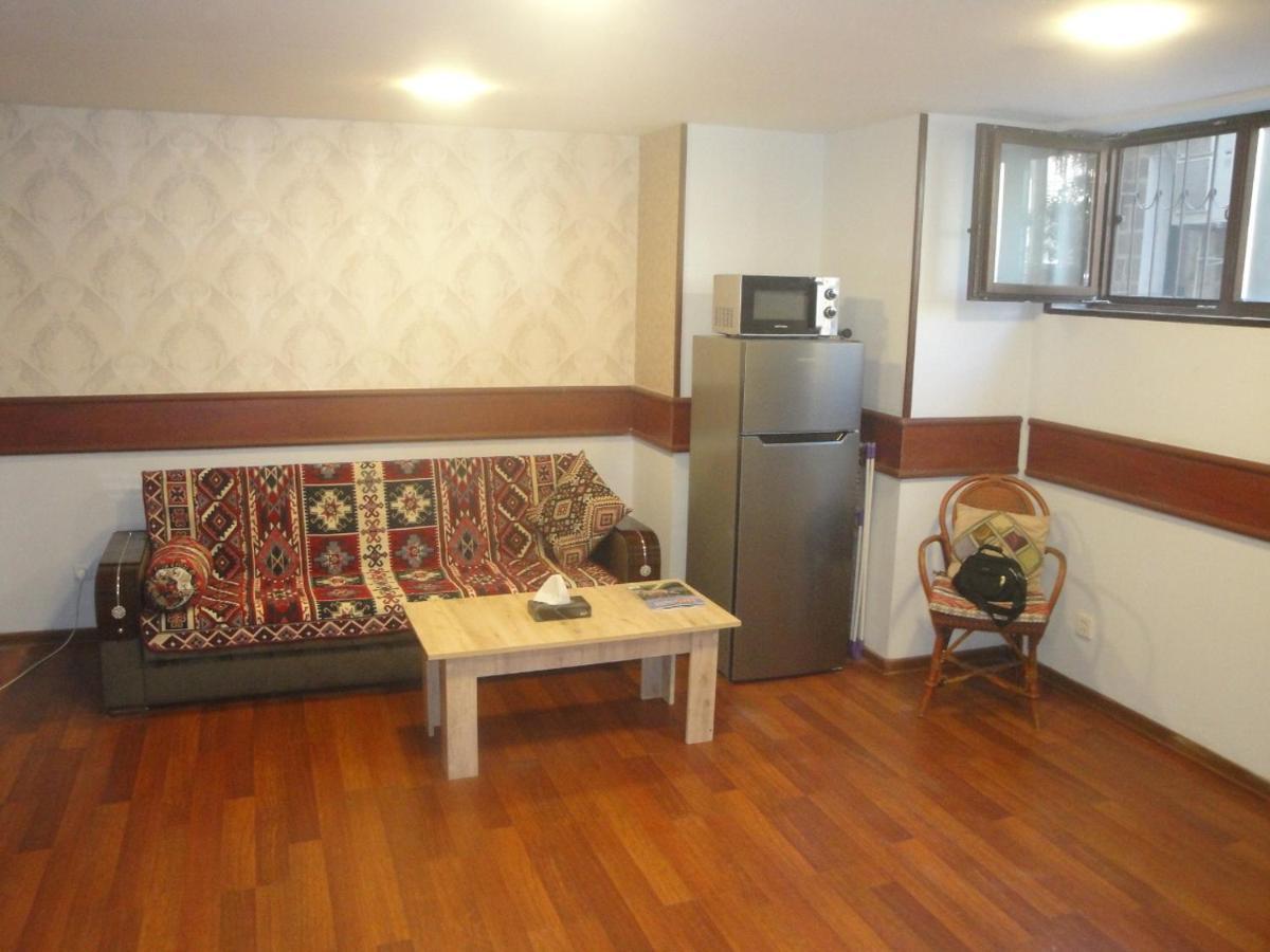 Delux Duplex Apartment In Old City Bakoe Buitenkant foto