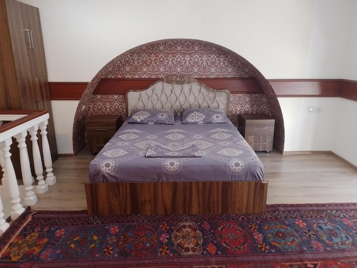 Delux Duplex Apartment In Old City Bakoe Buitenkant foto